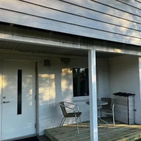 アパート Near Airport